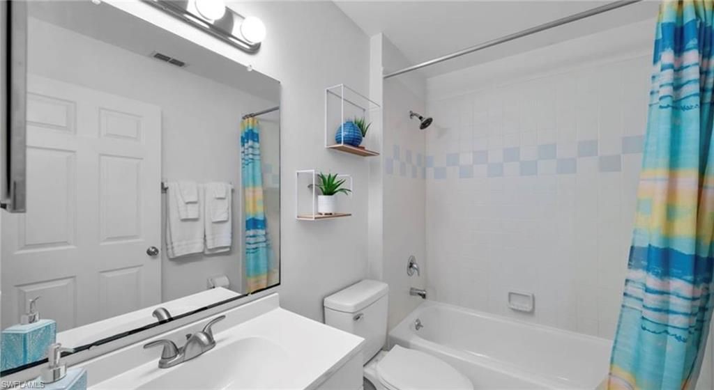 Image 41 of property listing at 3107 SW 15th AVE, Cape Coral, FL 33914