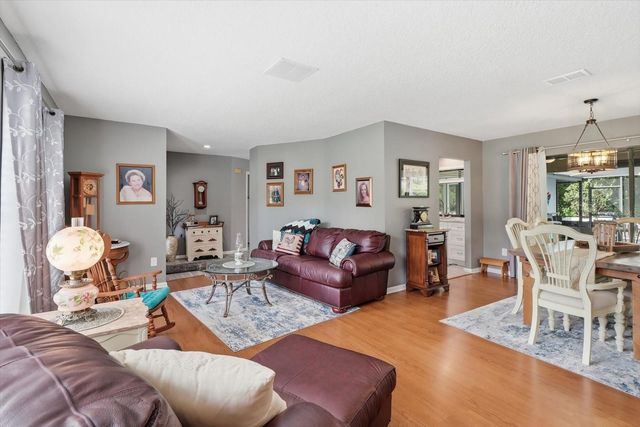 69 PINE STREET, Homosassa, FL 34446
