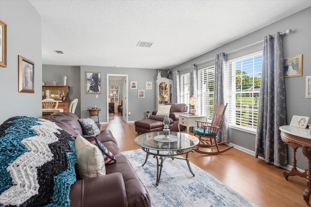 69 PINE STREET, Homosassa, FL 34446