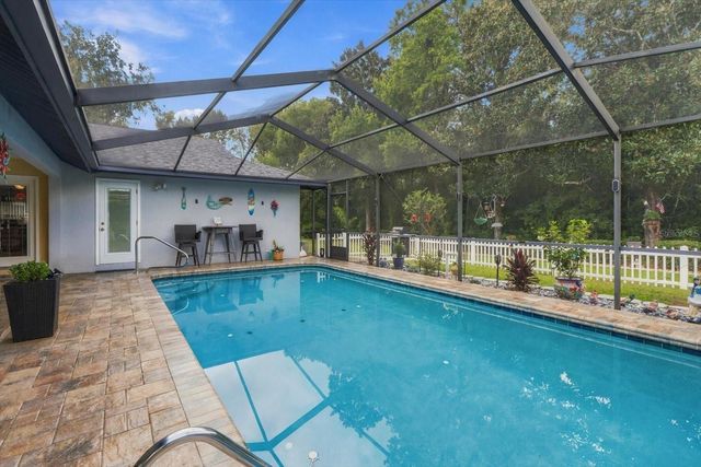 69 PINE STREET, Homosassa, FL 34446