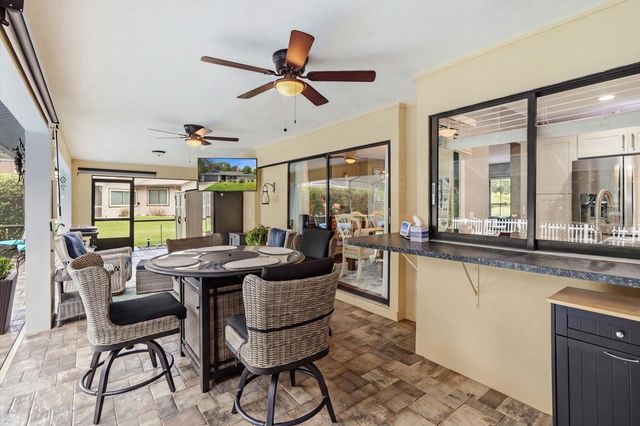69 PINE STREET, Homosassa, FL 34446