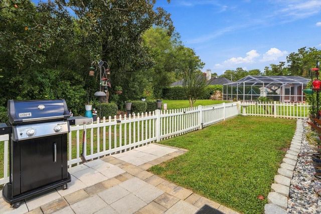 69 PINE STREET, Homosassa, FL 34446
