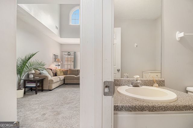385 EAGLES NEST Circle, Carrollton, GA 30116