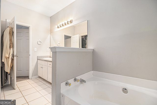 385 EAGLES NEST Circle, Carrollton, GA 30116