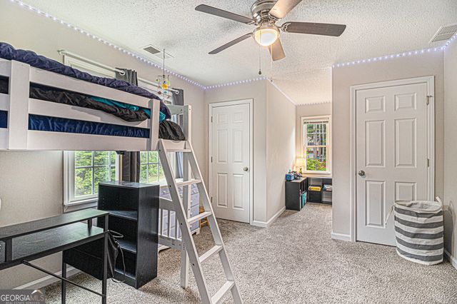 385 EAGLES NEST Circle, Carrollton, GA 30116