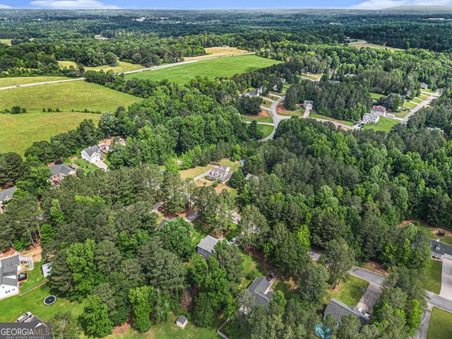 385 EAGLES NEST Circle, Carrollton, GA 30116