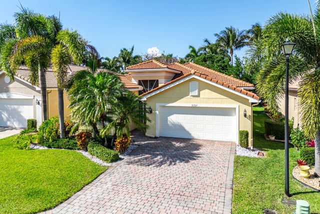 8727 Carmel Mountain Way, Boynton Beach, FL 33473
