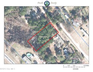 124 Old Farm Road, Hampstead, NC 28443