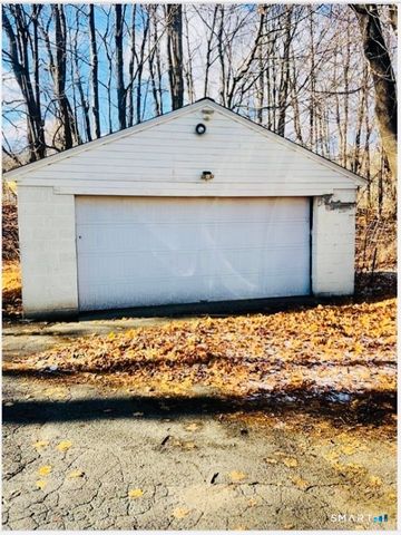 21 Woodbine Street, Torrington, CT 06790
