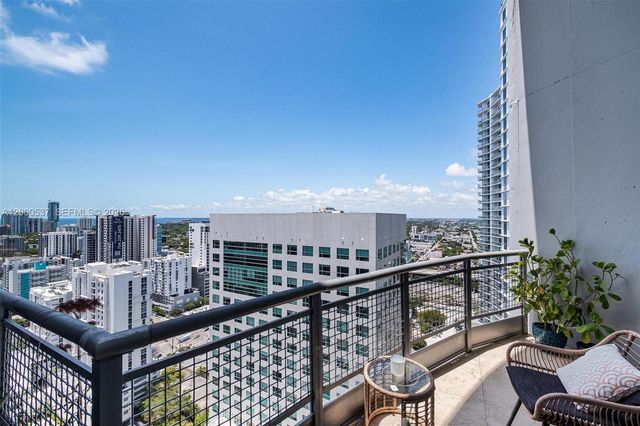 690 SW 1st Ct PHI26, Miami, FL 33130