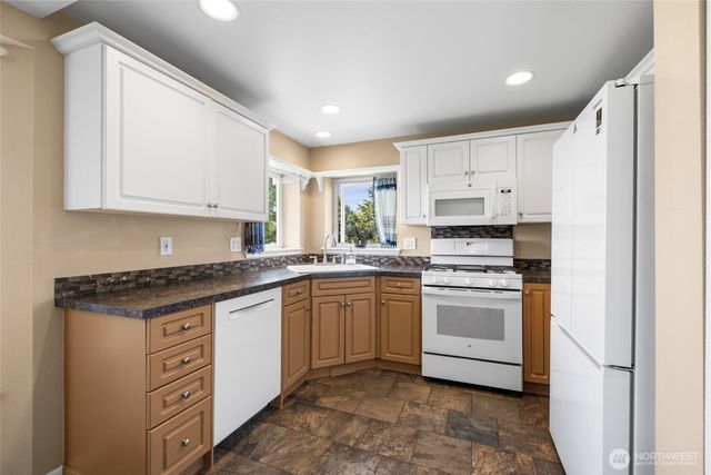 306 S 28th Street, Mount Vernon, WA 98274