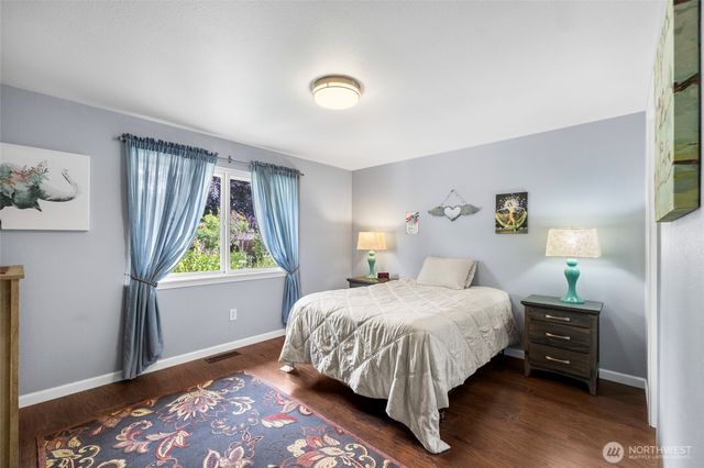 306 S 28th Street, Mount Vernon, WA 98274