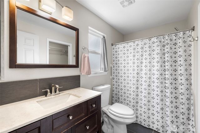 306 S 28th Street, Mount Vernon, WA 98274