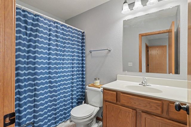 4828 Algonquin Dr Unit 3, Cedar Falls, IA 50613