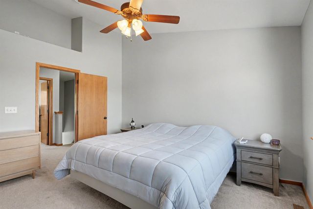 4828 Algonquin Dr Unit 3, Cedar Falls, IA 50613