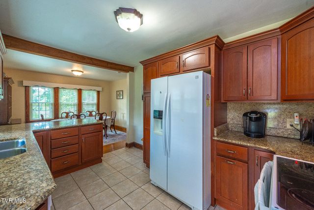 258 Greenwood Drive, Weber City, VA 24290