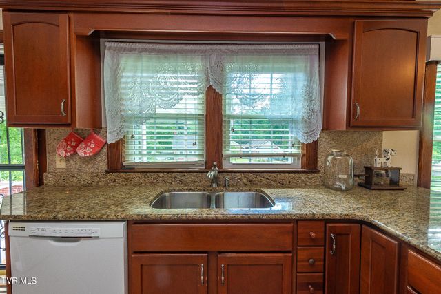 258 Greenwood Drive, Weber City, VA 24290