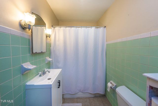 258 Greenwood Drive, Weber City, VA 24290