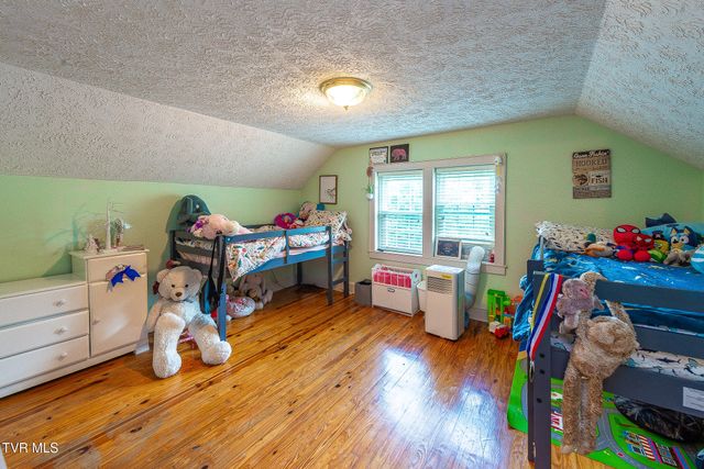 258 Greenwood Drive, Weber City, VA 24290