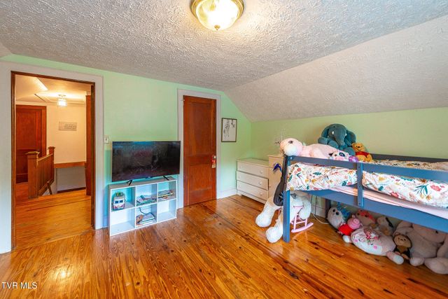 258 Greenwood Drive, Weber City, VA 24290