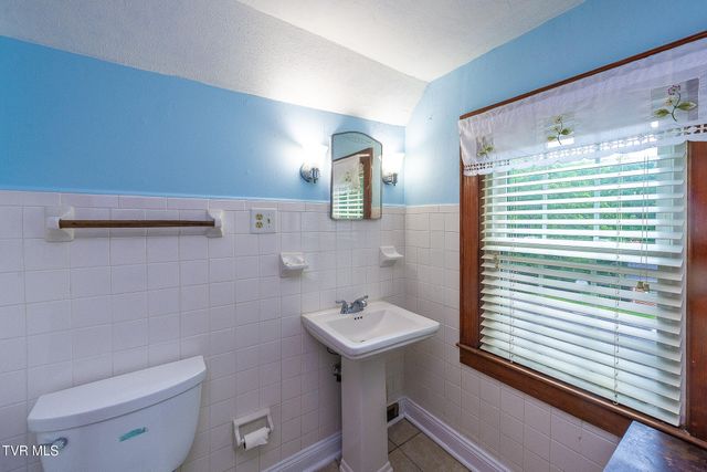 258 Greenwood Drive, Weber City, VA 24290