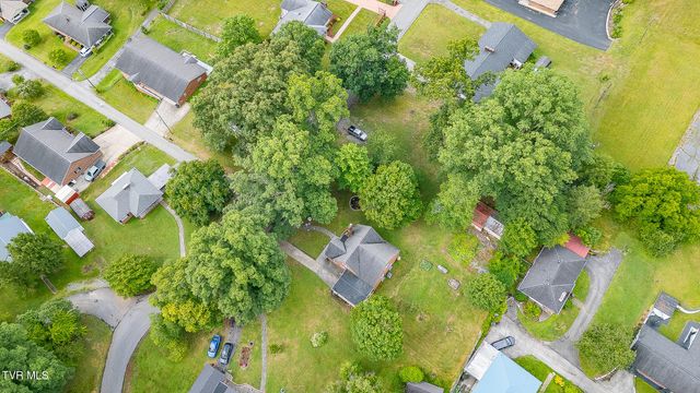 258 Greenwood Drive, Weber City, VA 24290