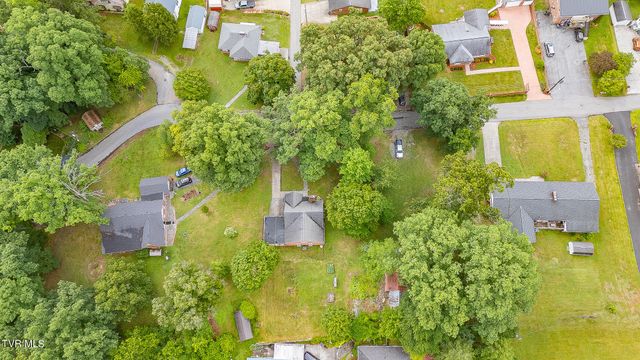 258 Greenwood Drive, Weber City, VA 24290