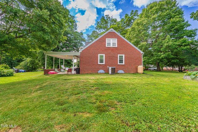 258 Greenwood Drive, Weber City, VA 24290