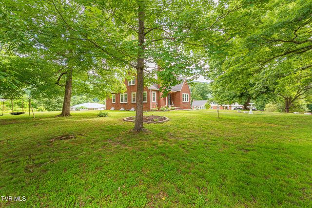 258 Greenwood Drive, Weber City, VA 24290