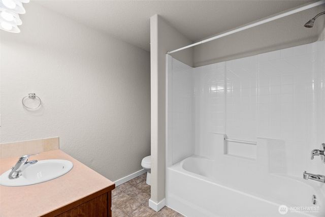 8242 55th Avenue SE, Olympia, WA 98513