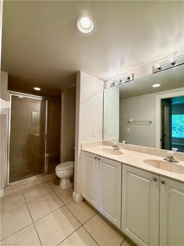 4110 Castilla CIR 202, Fort Myers, FL 33916