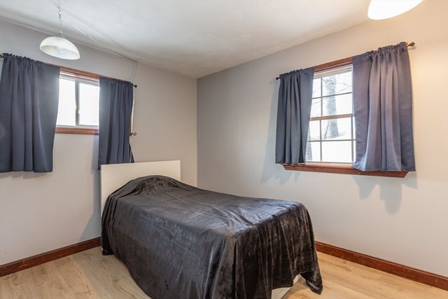 11 Crestwood Ave, Plainville, MA 02762