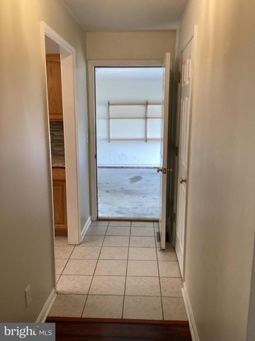 106 FOXGLOVE DR, Winchester, VA 22602