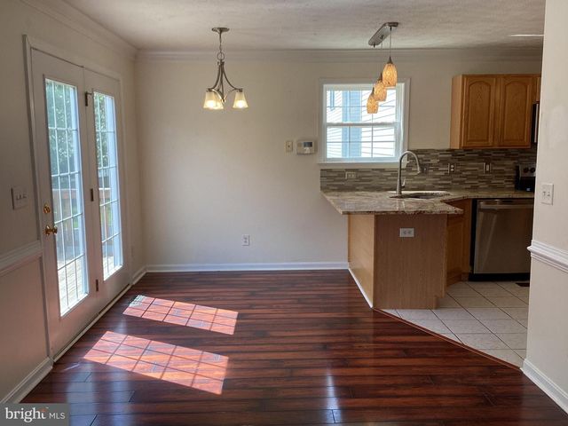 106 FOXGLOVE DR, Winchester, VA 22602