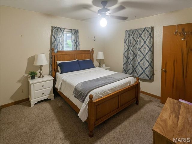 145 Sincox Street, St Clair, MO 63077