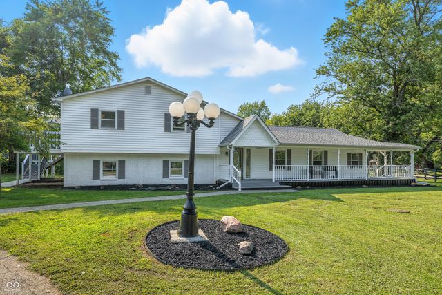 6125 E Edgewood Avenue, Indianapolis, IN 46237