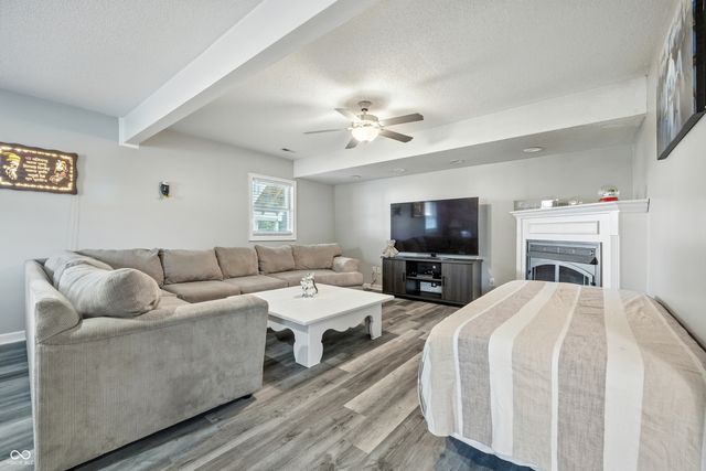 6125 E Edgewood Avenue, Indianapolis, IN 46237