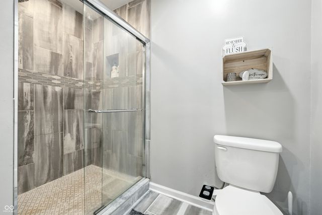 6125 E Edgewood Avenue, Indianapolis, IN 46237