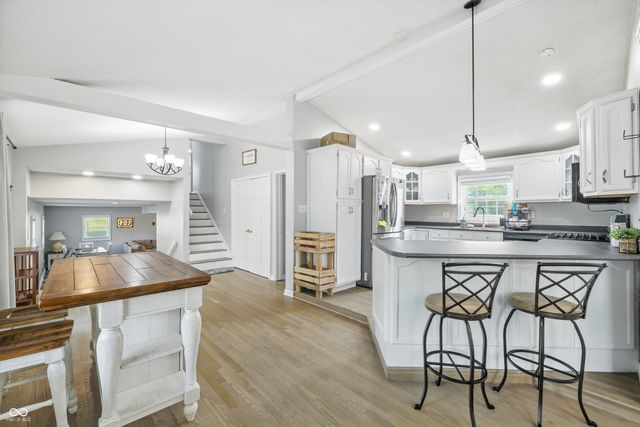 6125 E Edgewood Avenue, Indianapolis, IN 46237