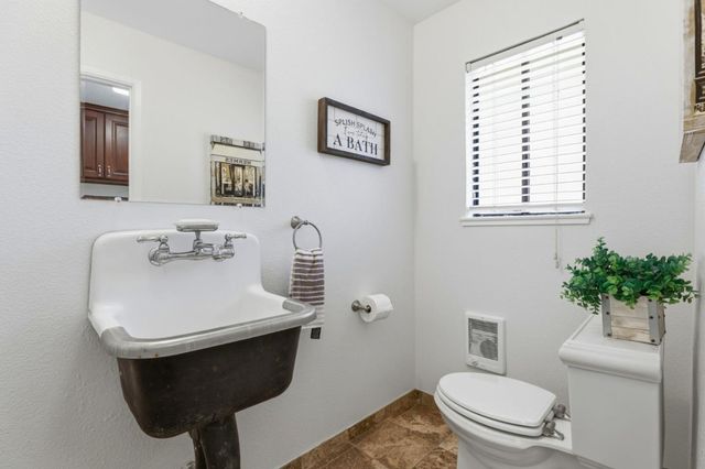 16290 Blackie Road, Salinas, CA 93907