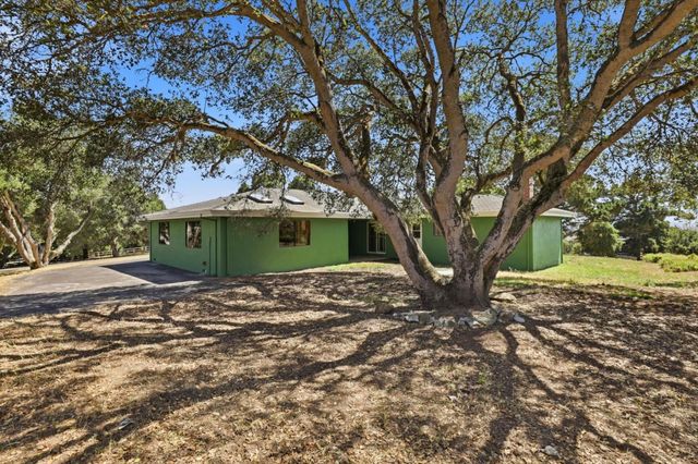 16290 Blackie Road, Salinas, CA 93907