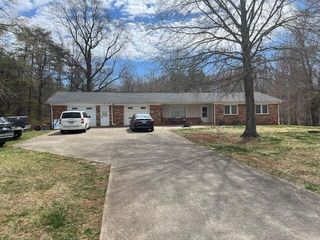 S 1136 County Line RD, Patrick Springs, VA 24133
