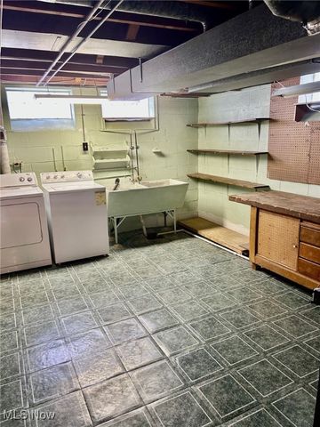 970 Bryn Mawr Avenue, Wickliffe, OH 44092