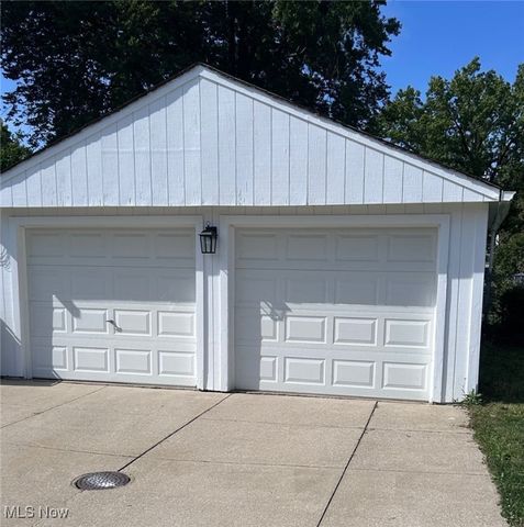 970 Bryn Mawr Avenue, Wickliffe, OH 44092