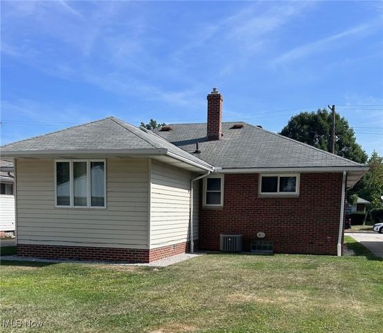 970 Bryn Mawr Avenue, Wickliffe, OH 44092