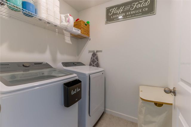 2240 HEMINGWAY CIRCLE, Groveland, FL 34736