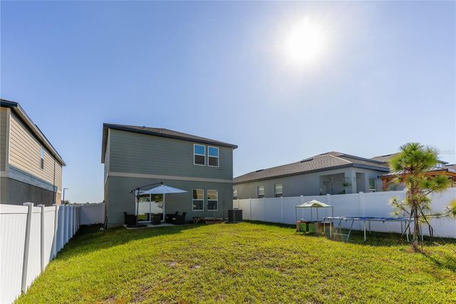 2240 HEMINGWAY CIRCLE, Groveland, FL 34736