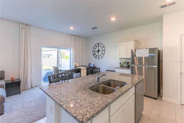 2240 HEMINGWAY CIRCLE, Groveland, FL 34736