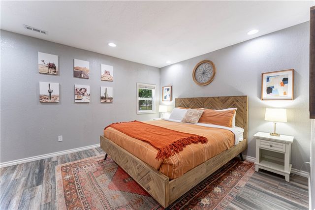 1103 Bella Vista Road, Bentonville, AR 72712
