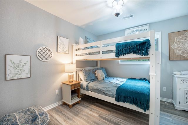 1103 Bella Vista Road, Bentonville, AR 72712